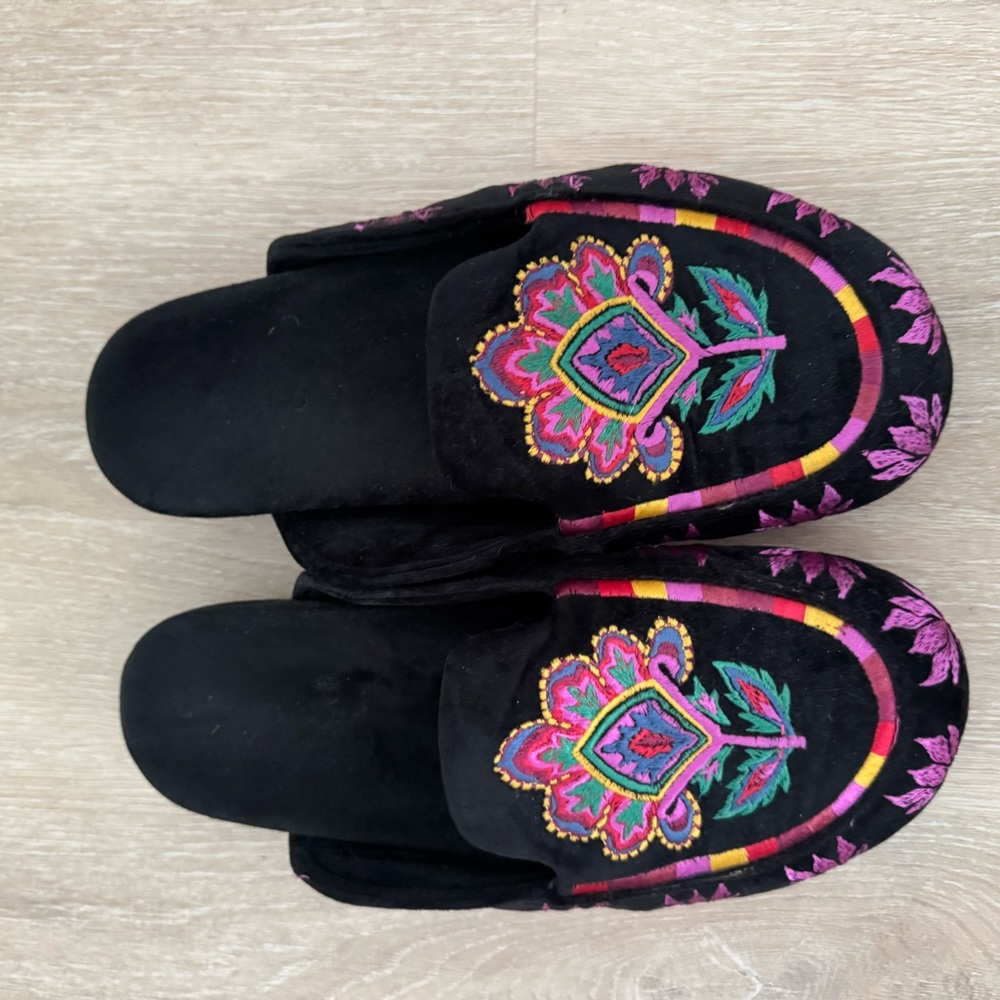 FARM Rio Black Mules with Pink and Yellow Accents - Picture 3 of 4